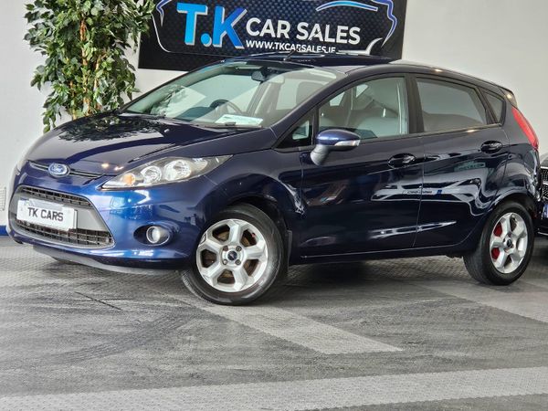 Ford Fiesta Hatchback, Petrol, 2010, Blue