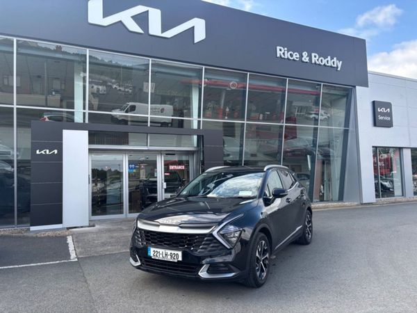 Kia Sportage MPV, Diesel, 2022, Black