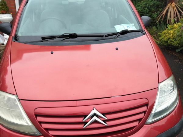 Citroen C3 Hatchback, Petrol, 2004, Red