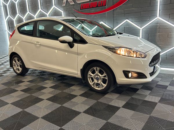Ford Fiesta Hatchback, Diesel, 2016, White