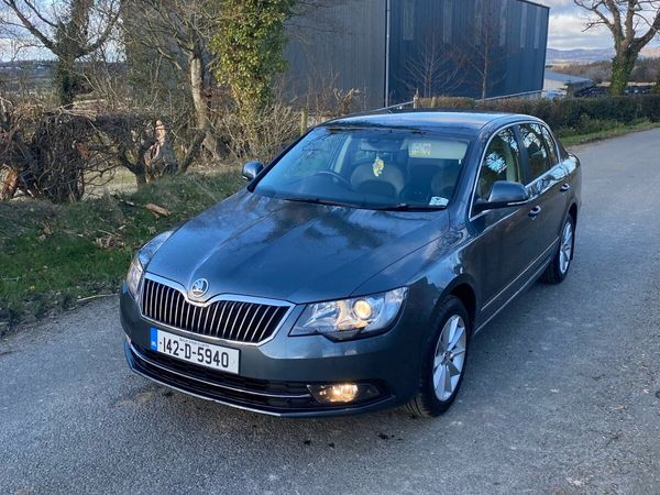 Skoda Superb Saloon, Diesel, 2014, Grey