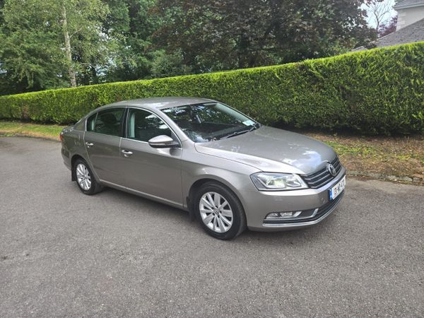 Volkswagen Passat Saloon, Diesel, 2013, Brown