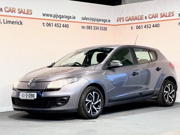 Renault Megane Hatchback, Diesel, 2013, Grey
