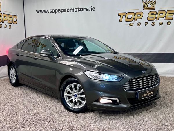 Ford Mondeo Hatchback, Diesel, 2016, Grey