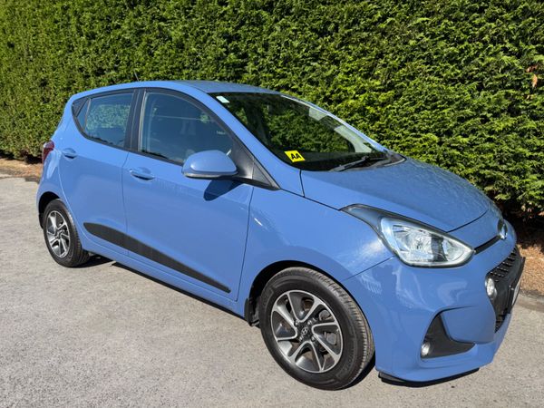 Hyundai i10 Hatchback, Petrol, 2017, Blue