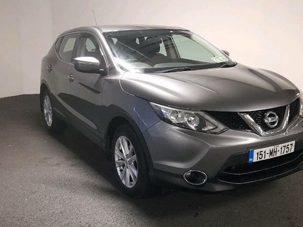 Nissan Qashqai Hatchback, Petrol, 2015, Grey