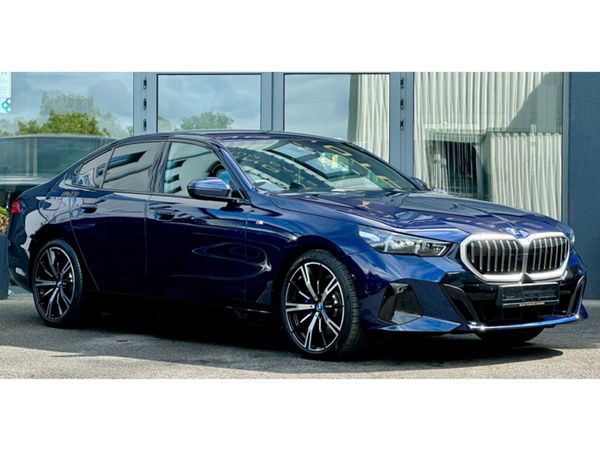 BMW 5-Series Saloon, Hybrid, 2024, Blue