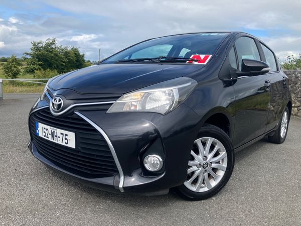 Toyota Yaris Hatchback, Petrol, 2015, Black