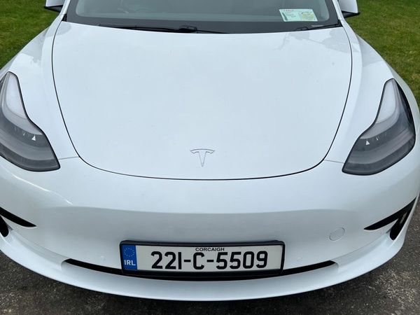 Tesla Model 3 Saloon, Electric, 2022, White