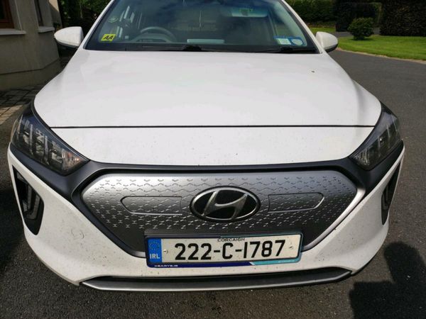 Hyundai IONIQ Hatchback, Electric, 2022, White