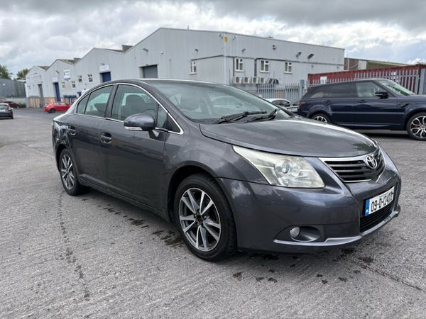 Toyota Avensis Saloon, Diesel, 2009, Grey