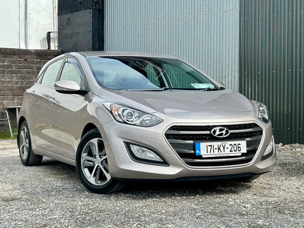 Hyundai i30 Hatchback, Diesel, 2017, White