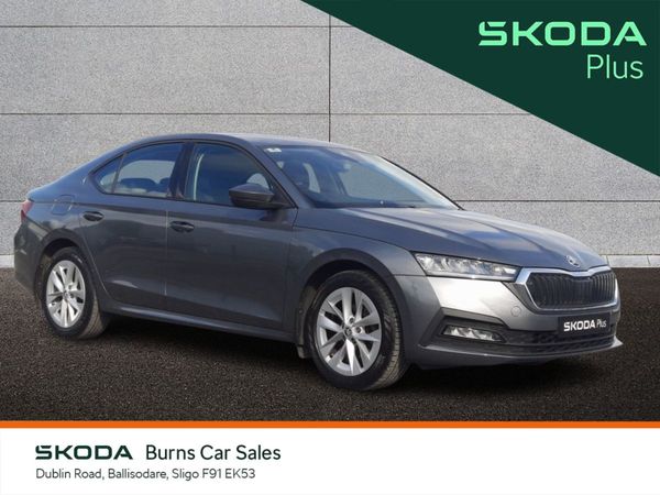 Skoda Octavia Saloon, Petrol, 2022, Grey