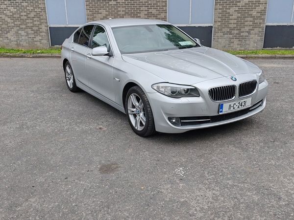BMW 5-Series Saloon, Diesel, 2011, Silver