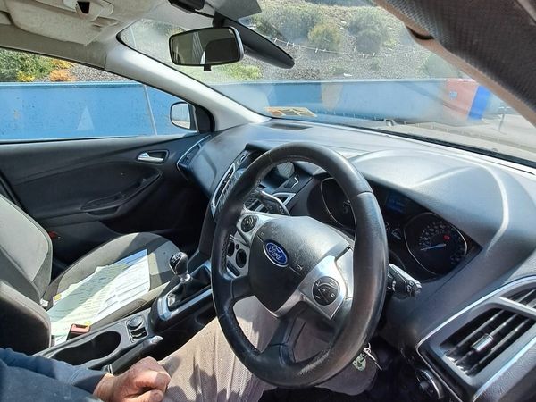 Ford Focus Hatchback, Diesel, 2014, Grey