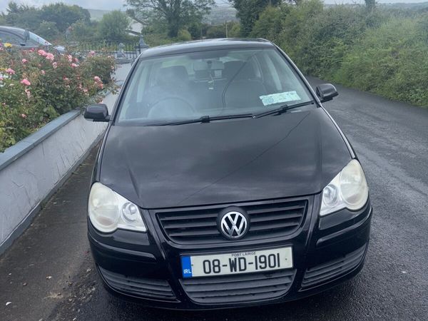 Volkswagen Polo Hatchback, Petrol, 2008, Black