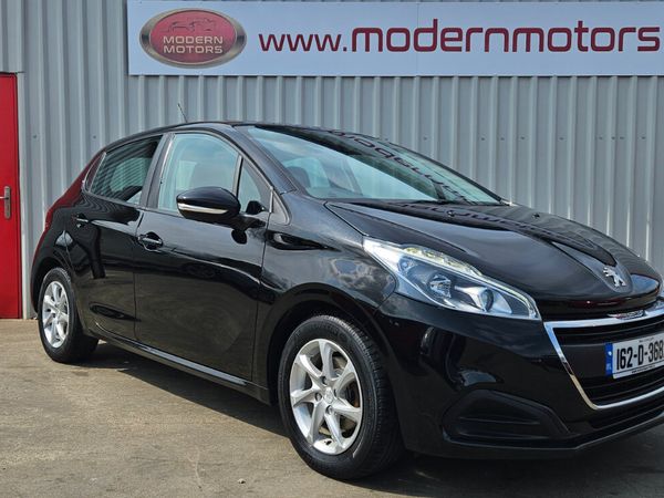 Peugeot 208 Hatchback, Petrol, 2016, Black