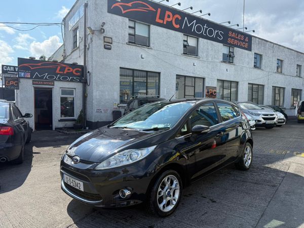 Ford Fiesta Hatchback, Diesel, 2012, Black