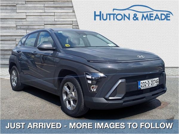 Hyundai KONA SUV, Petrol Hybrid, 2023, 