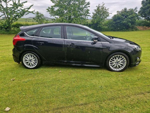 Ford Focus Hatchback, Diesel, 2014, Black