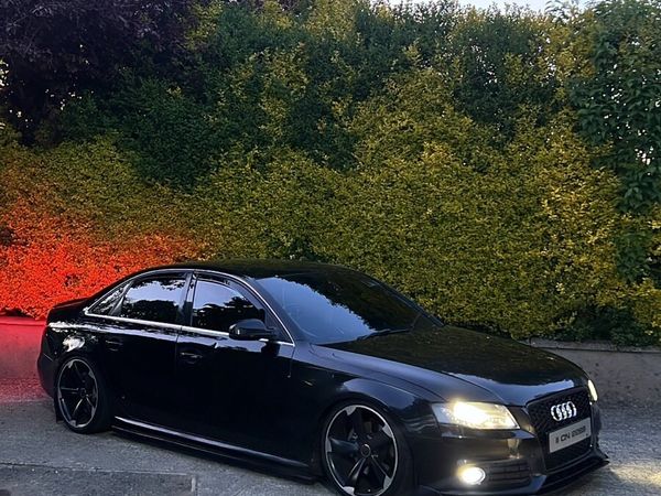 Audi A4 Saloon, Diesel, 2011, Black
