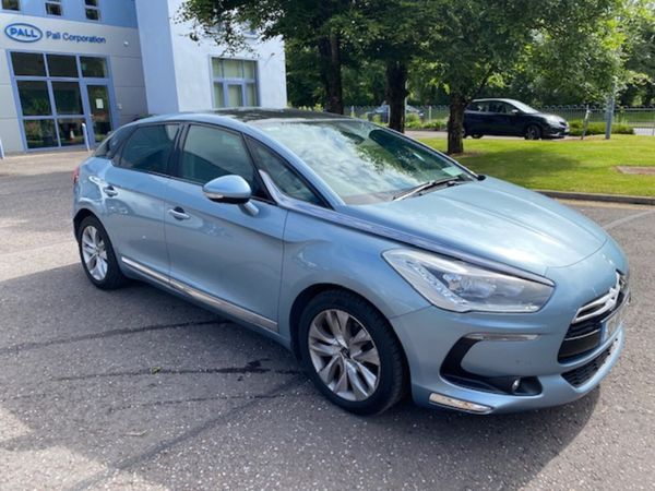 Citroen DS 5 Hatchback, Diesel, 2013, Blue
