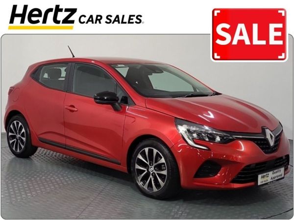 Renault Clio Hatchback, Petrol, 2023, Red