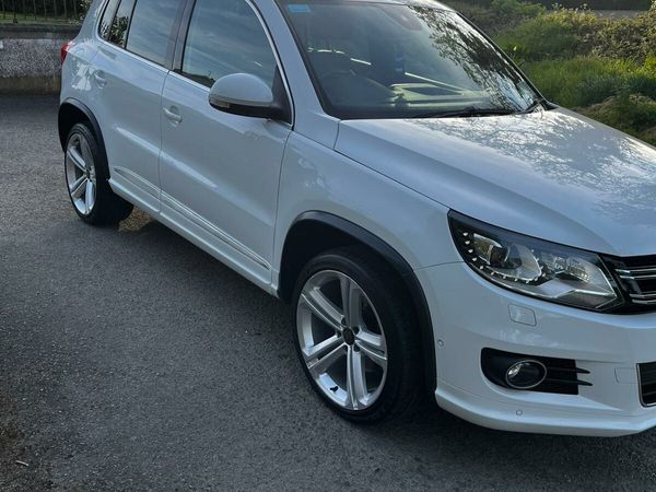 Volkswagen Tiguan SUV, Diesel, 2016, White