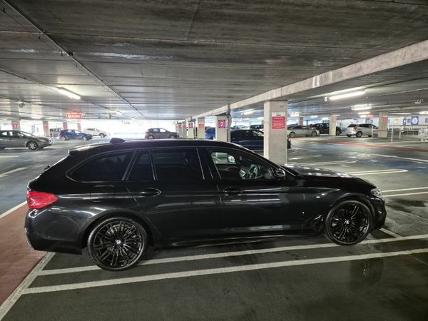 BMW 5-Series Estate, Diesel, 2020, Black