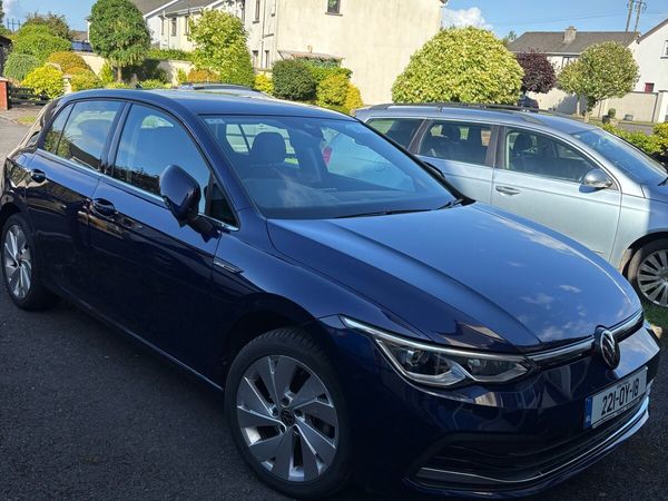 Volkswagen Golf Estate, Petrol, 2022, Blue