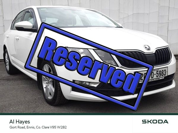 Skoda Octavia Saloon, Diesel, 2020, White