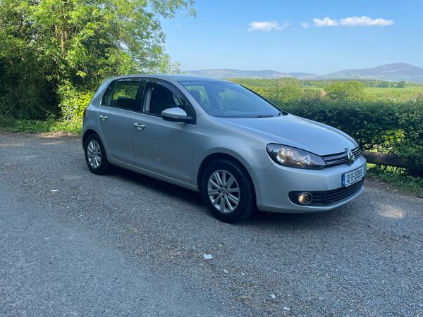 Volkswagen Golf Hatchback, Petrol, 2010, Silver