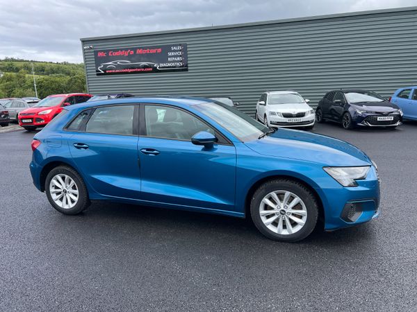 Audi A3 Hatchback, Diesel, 2021, Blue