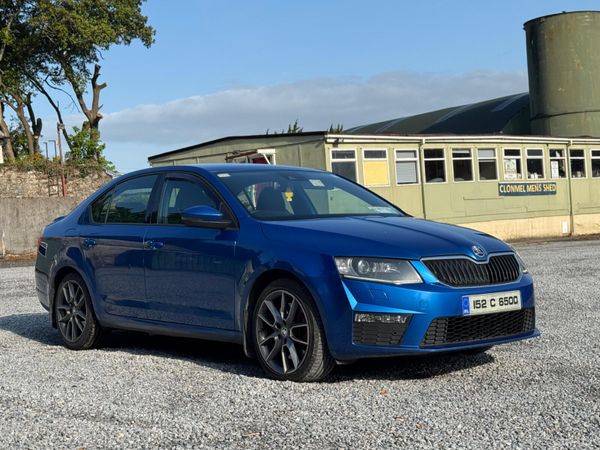 Skoda Octavia Hatchback, Diesel, 2015, Blue