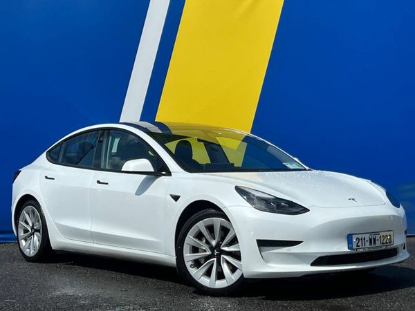 Tesla Model 3 Saloon, Electric, 2021, White