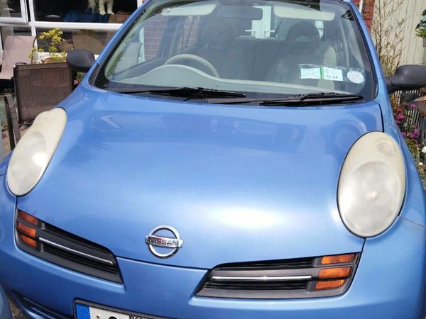 Nissan Micra Hatchback, Petrol, 2003, Blue