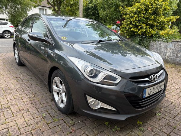 Hyundai i40 Saloon, Diesel, 2012, Grey