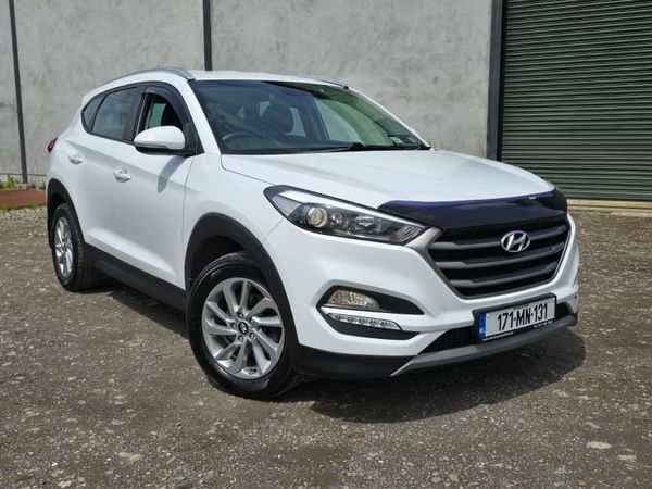 Hyundai Tucson SUV, Diesel, 2017, White