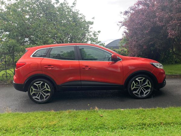 Renault Kadjar SUV, Diesel, 2016, Red