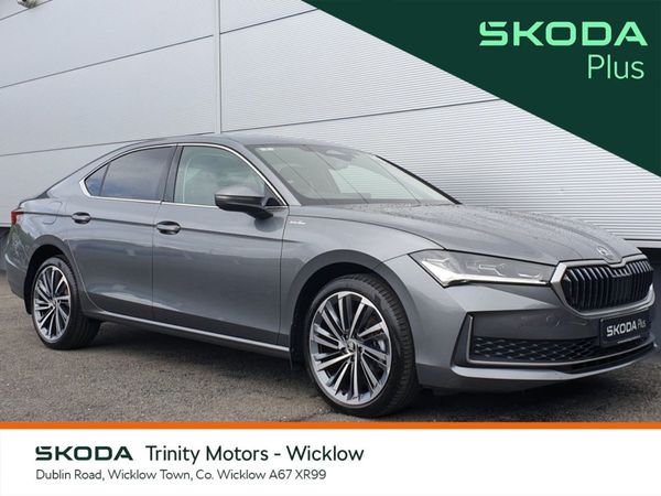 Skoda Superb Saloon, Diesel, 2025, Grey