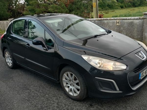 Peugeot 308 Hatchback, Diesel, 2013, Black