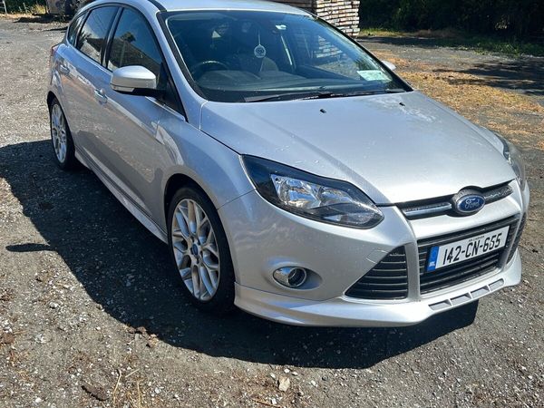 Ford Focus Hatchback, Diesel, 2014, Silver
