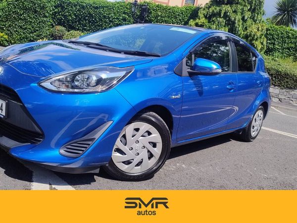 Toyota Aqua Hatchback, Petrol Hybrid, 2017, Blue