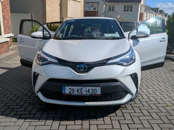 Toyota C-HR Hatchback, Petrol Hybrid, 2021, White