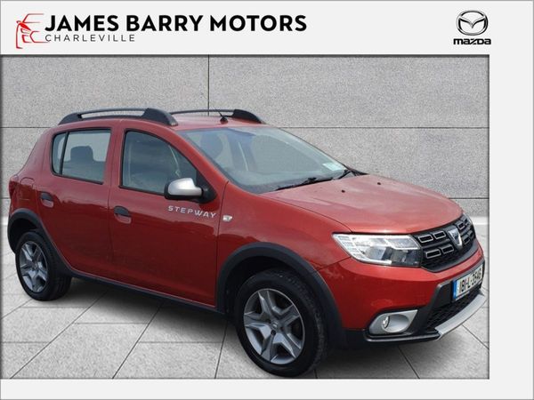 Dacia Sandero Stepway Hatchback, Diesel, 2018, Red