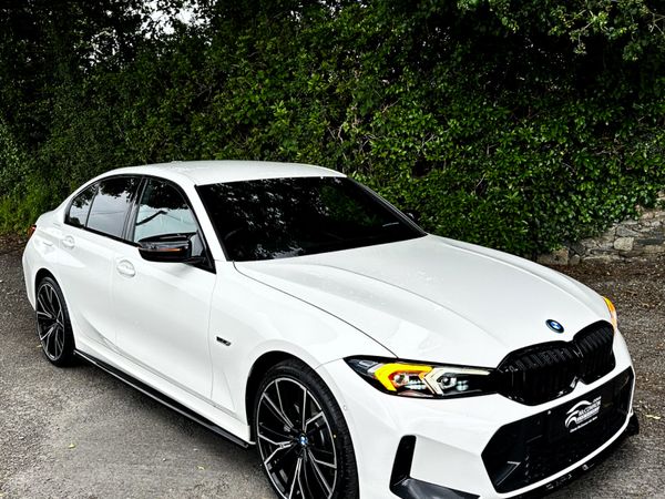 BMW 3-Series Saloon, Petrol Hybrid, 2023, White
