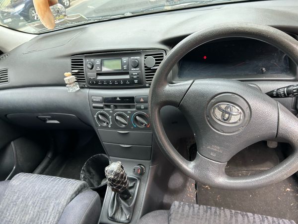Toyota Corolla Hatchback, Petrol, 2002, Silver