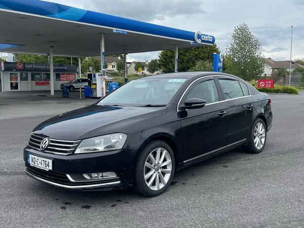Volkswagen Passat Saloon, Diesel, 2014, Black