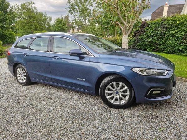 Ford Mondeo Estate, Petrol Hybrid, 2020, Blue