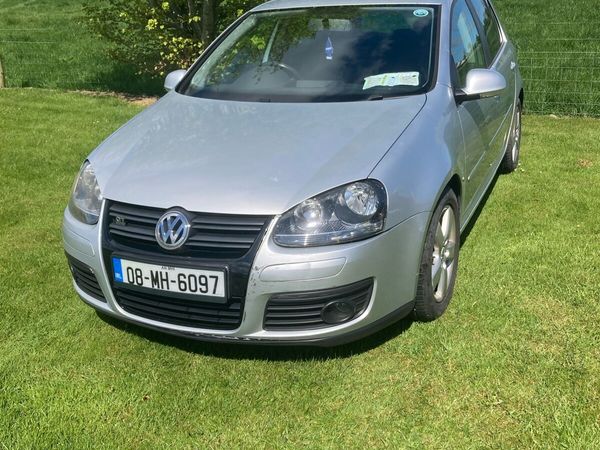 Volkswagen Golf Hatchback, Petrol, 2008, Silver